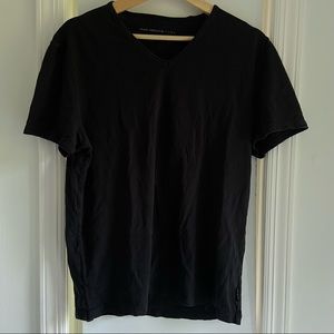 John Varvatos t shirt size L
